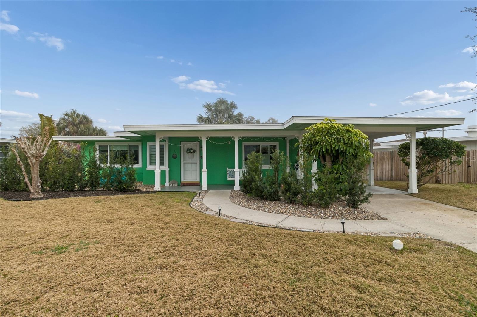 2427 BAYWOOD DR W, DUNEDIN, FL — photo 7