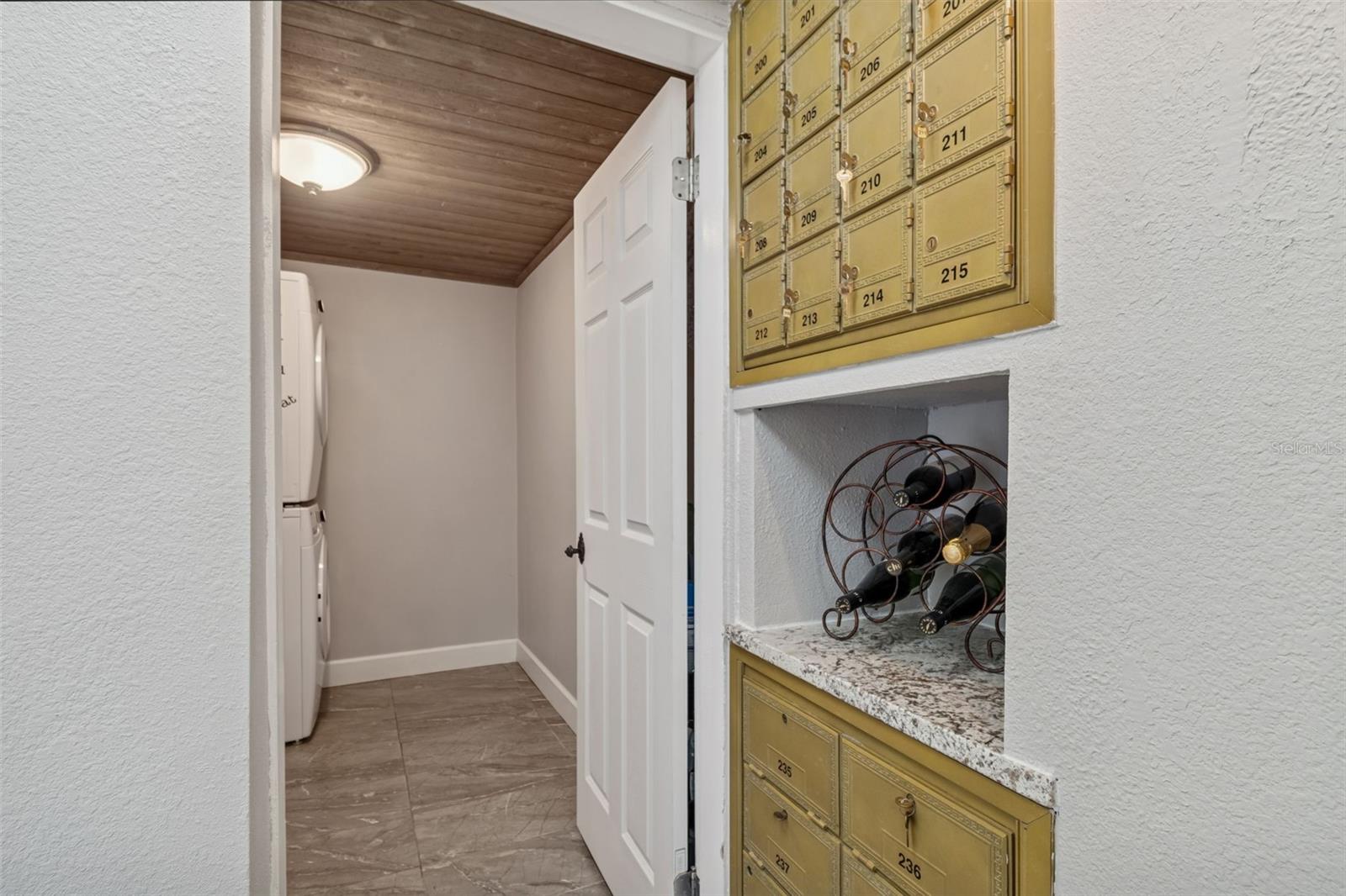 2427 BAYWOOD DR W, DUNEDIN, FL — photo 25