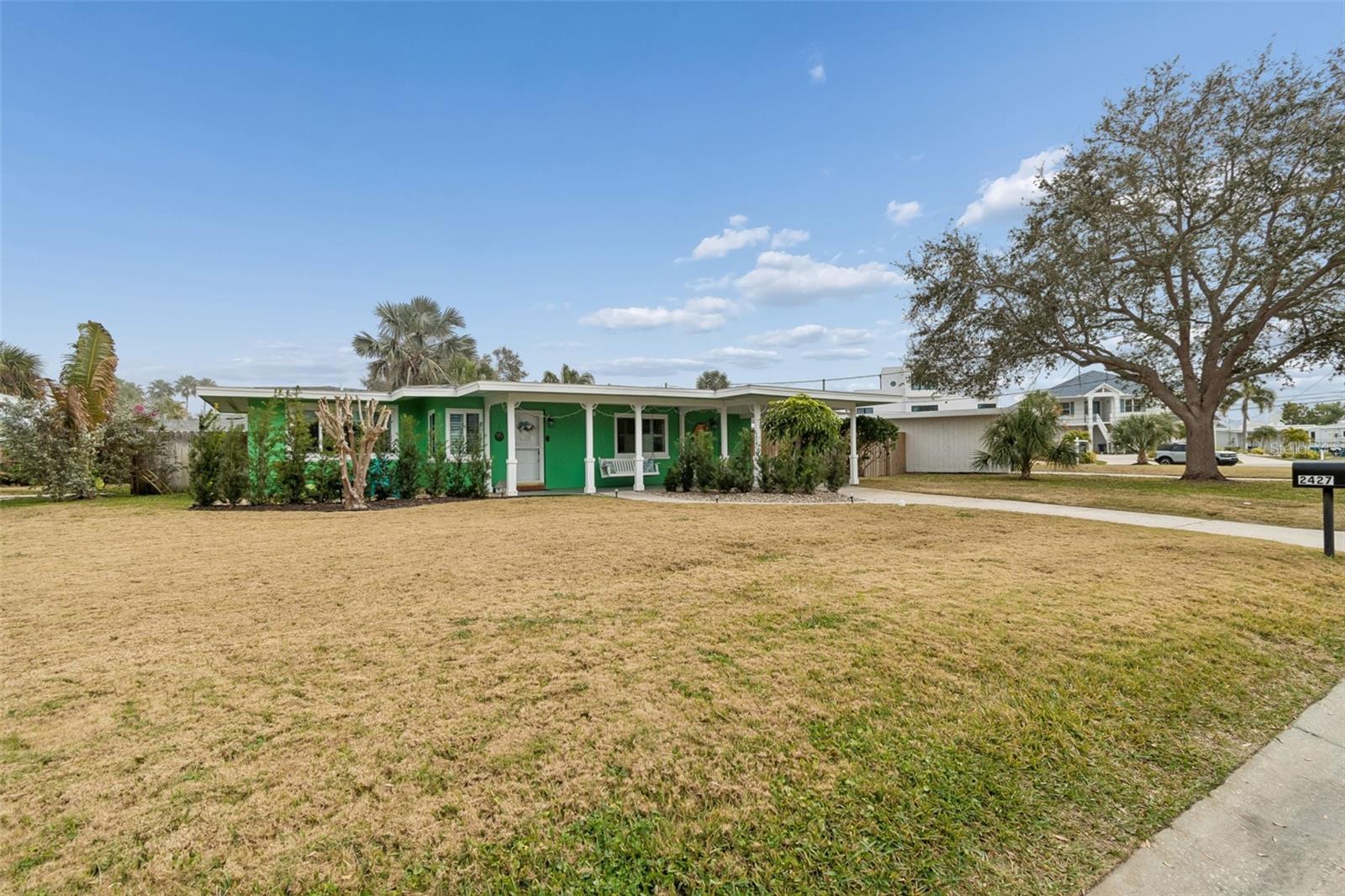2427 BAYWOOD DR W, DUNEDIN, FL — photo 46