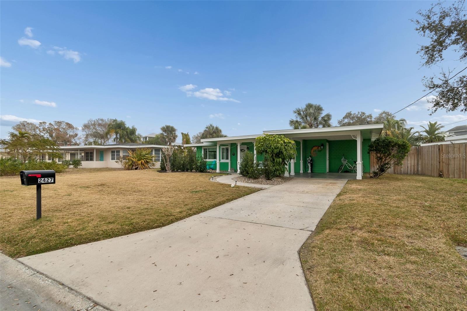 2427 BAYWOOD DR W, DUNEDIN, FL — photo 48