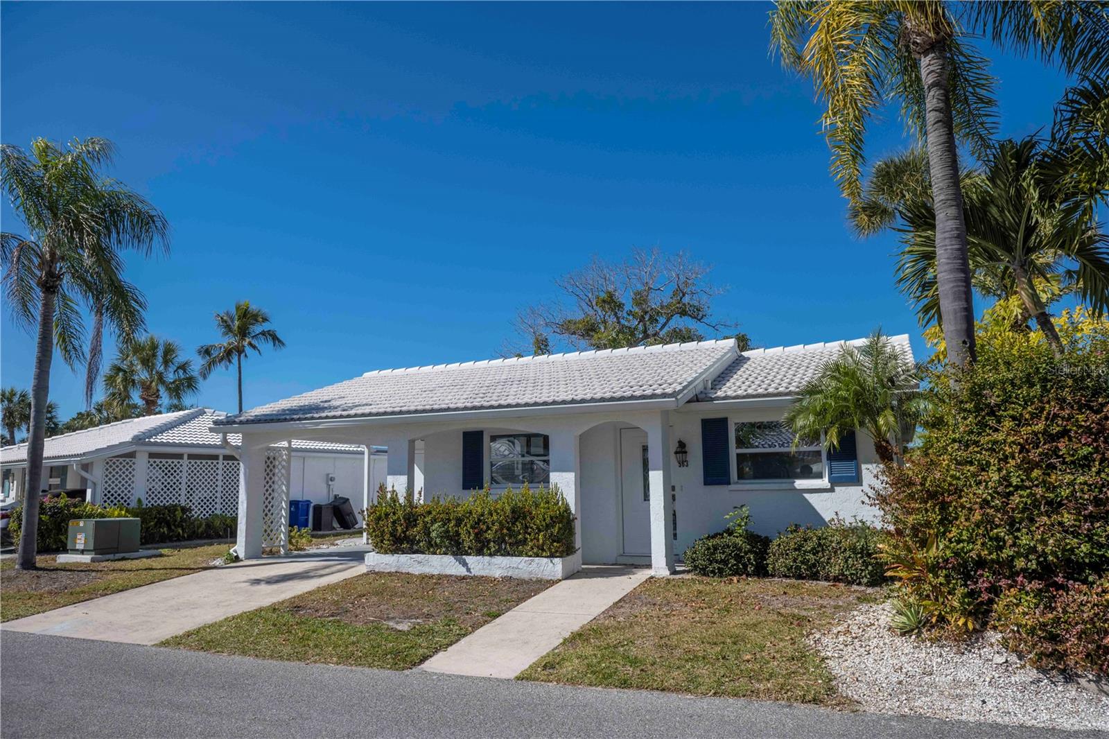 563 SPANISH DR S, LONGBOAT KEY, FL — photo 3