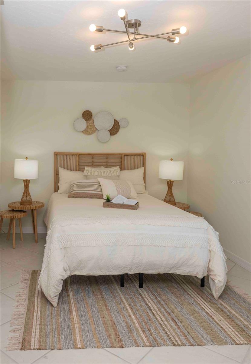 563 SPANISH DR S, LONGBOAT KEY, FL — photo 22