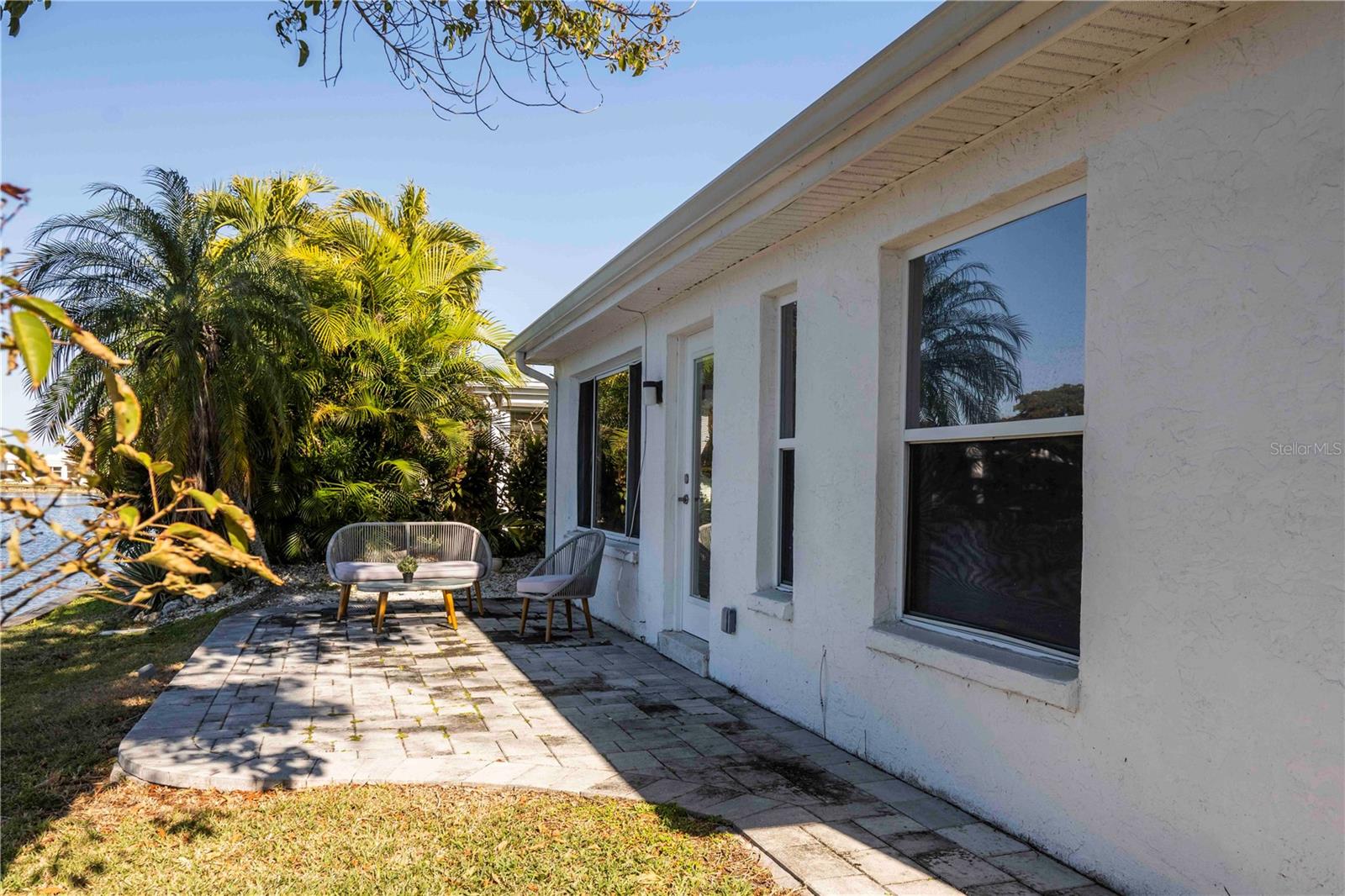 563 SPANISH DR S, LONGBOAT KEY, FL — photo 31