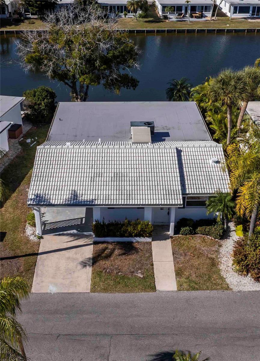 563 SPANISH DR S, LONGBOAT KEY, FL — photo 34