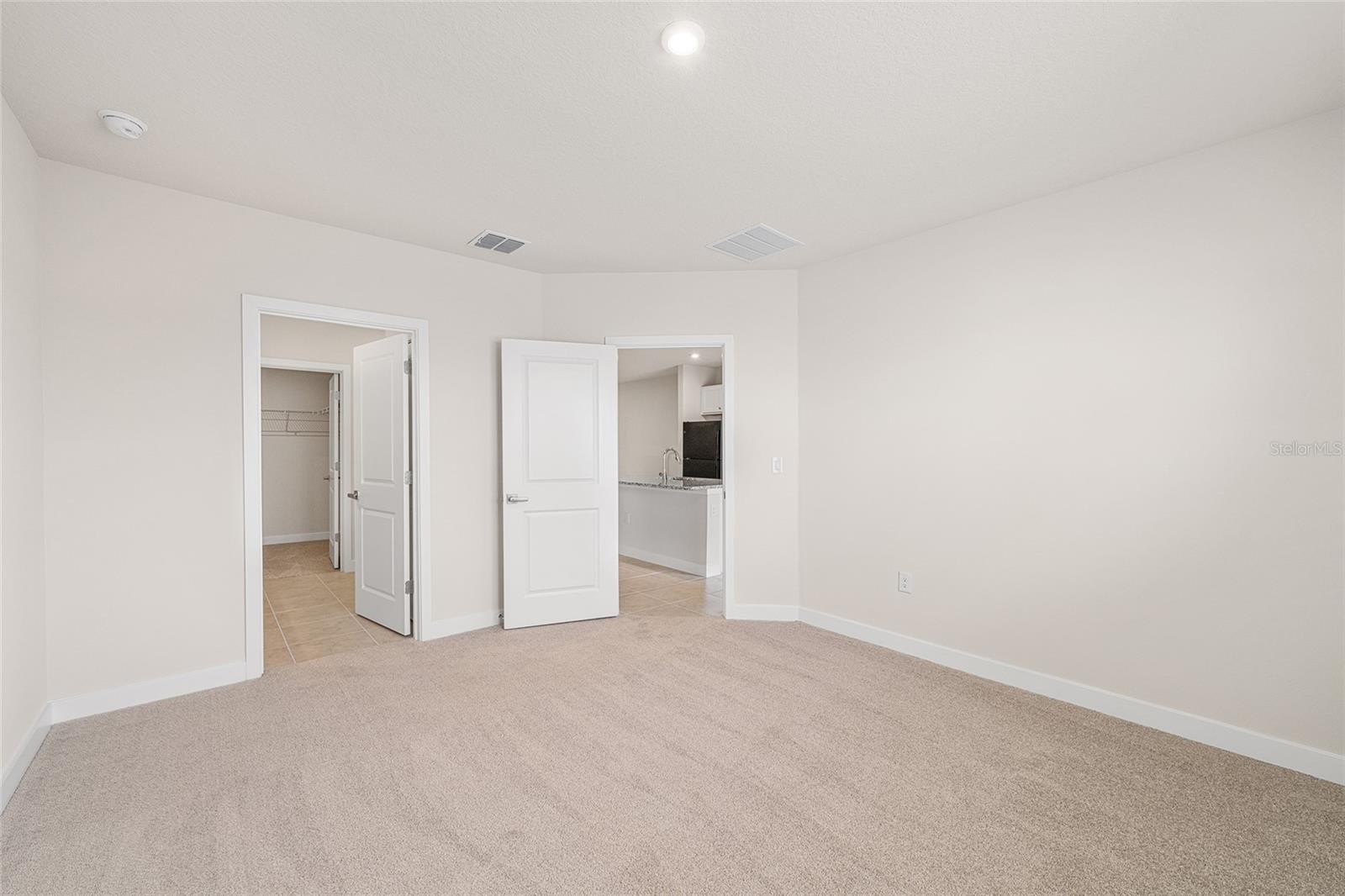 1197 PORT BLUE WAY, LADY LAKE, FL — photo 50