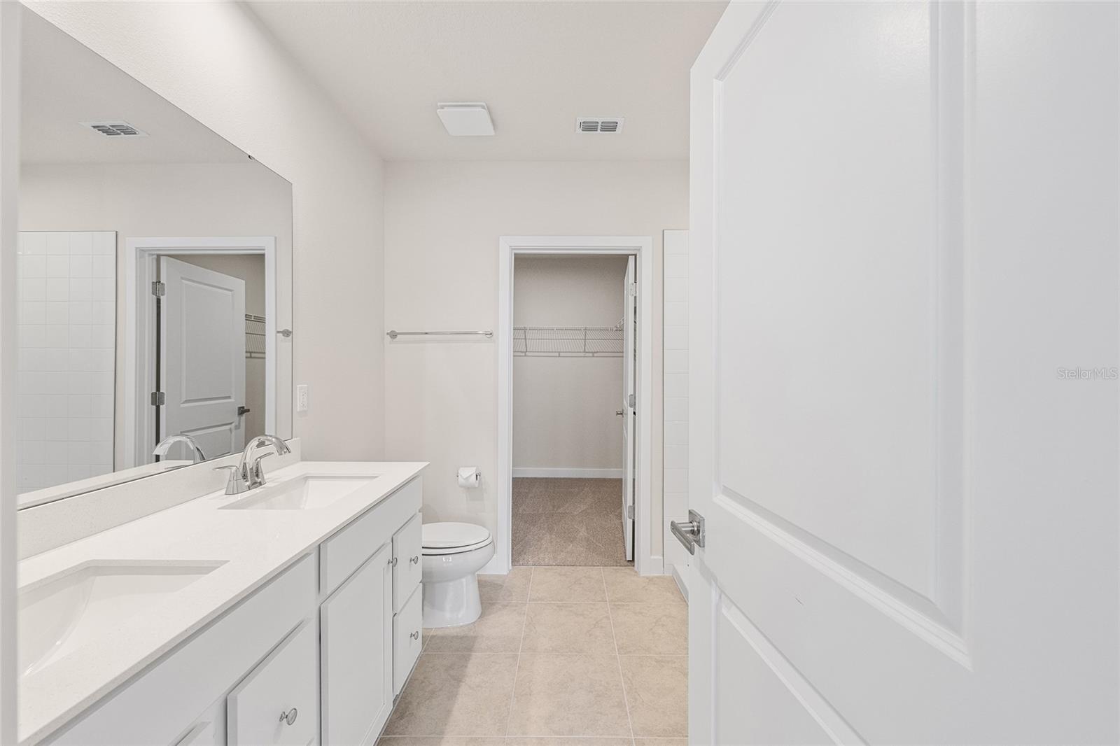 1197 PORT BLUE WAY, LADY LAKE, FL — photo 51
