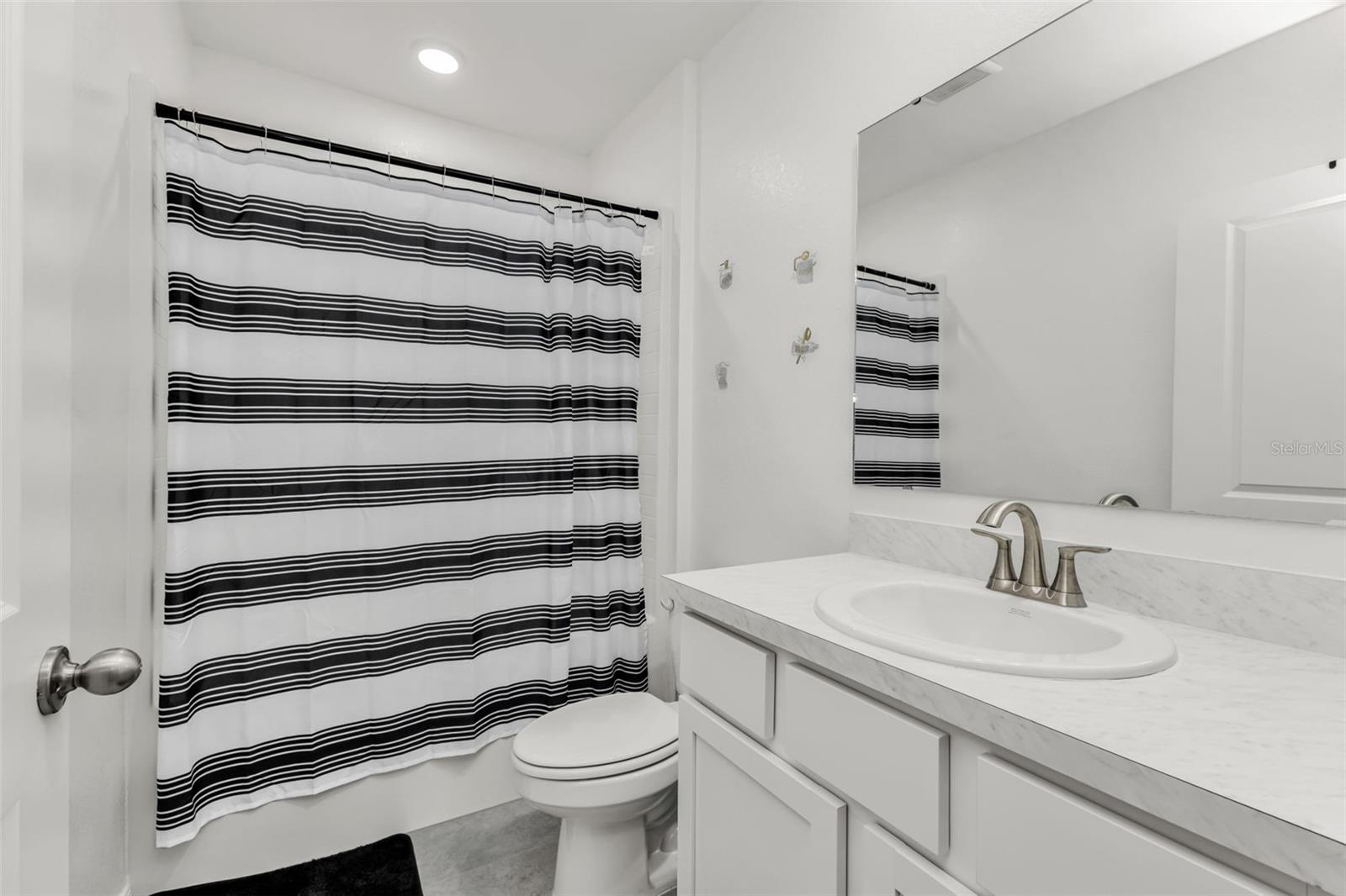 1111 S MCDUFF ST, NORTH PORT, FL — photo 12