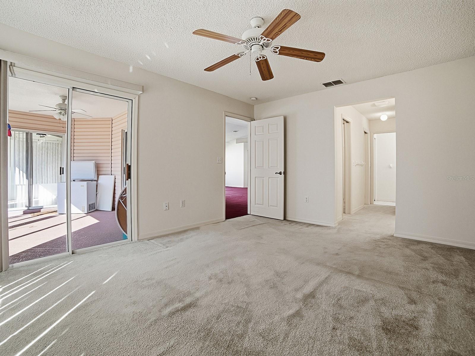 752 OLD OAKS LN, LEESBURG, FL — photo 25