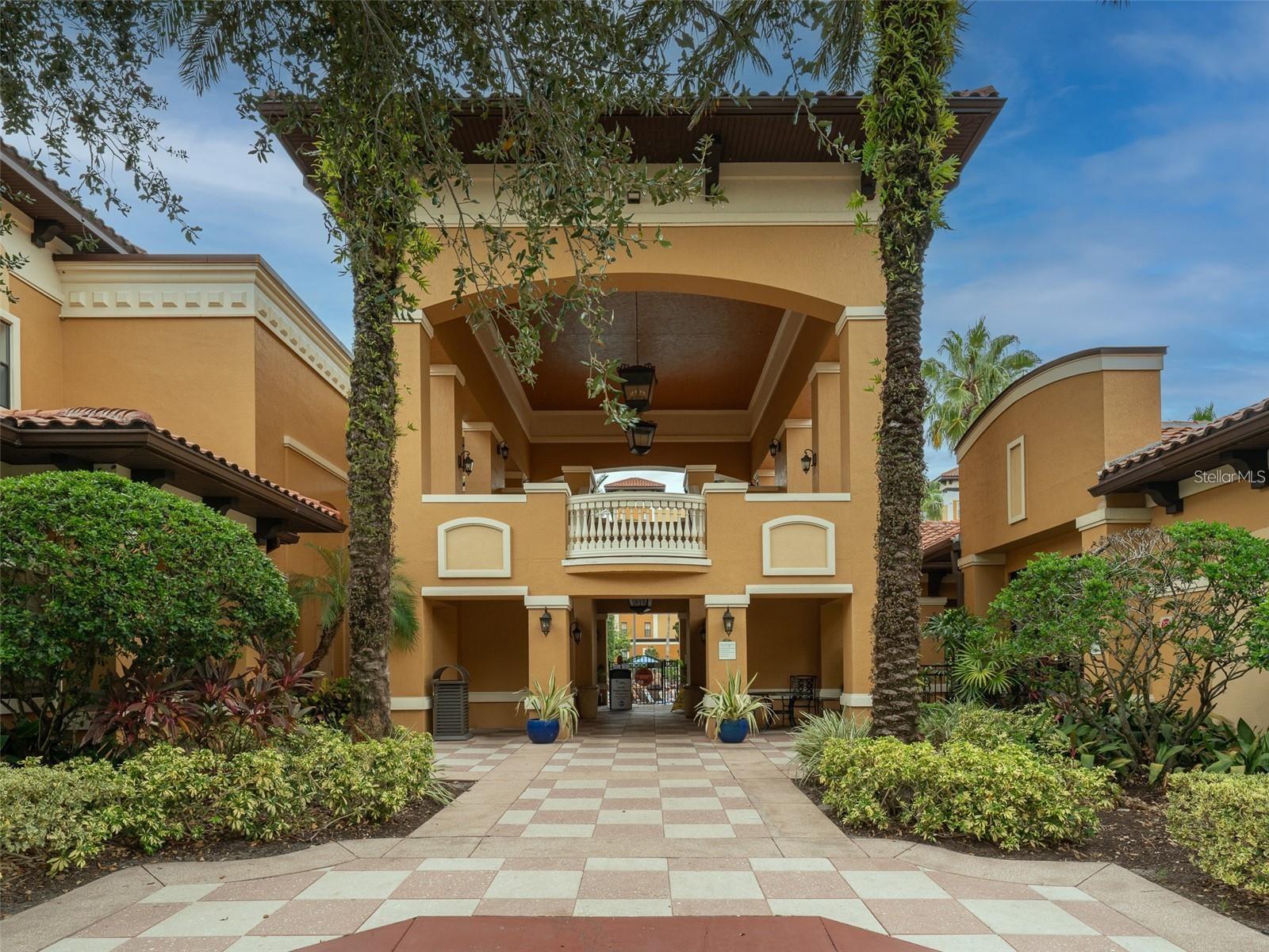 12544 FLORIDAYS RESORT DR #402B, ORLANDO, FL — photo 2