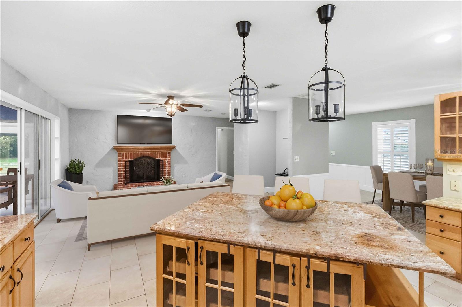5304 ROSECREST CIR, TAMPA, FL — photo 4