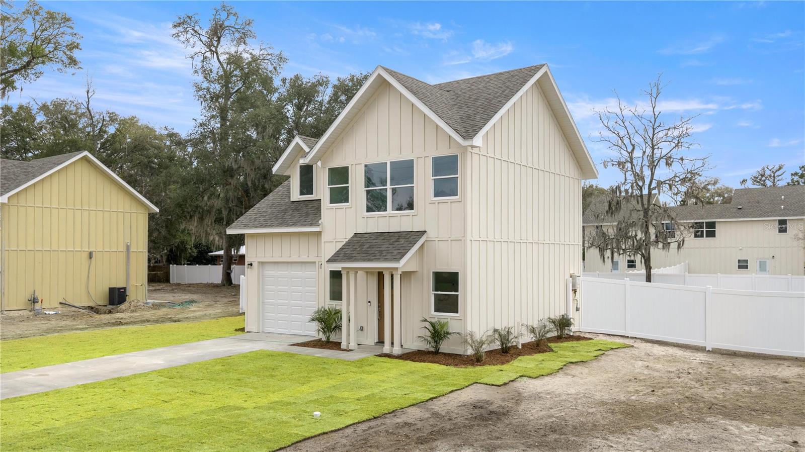 310 SE 6TH ST, WILLISTON, FL — photo 5