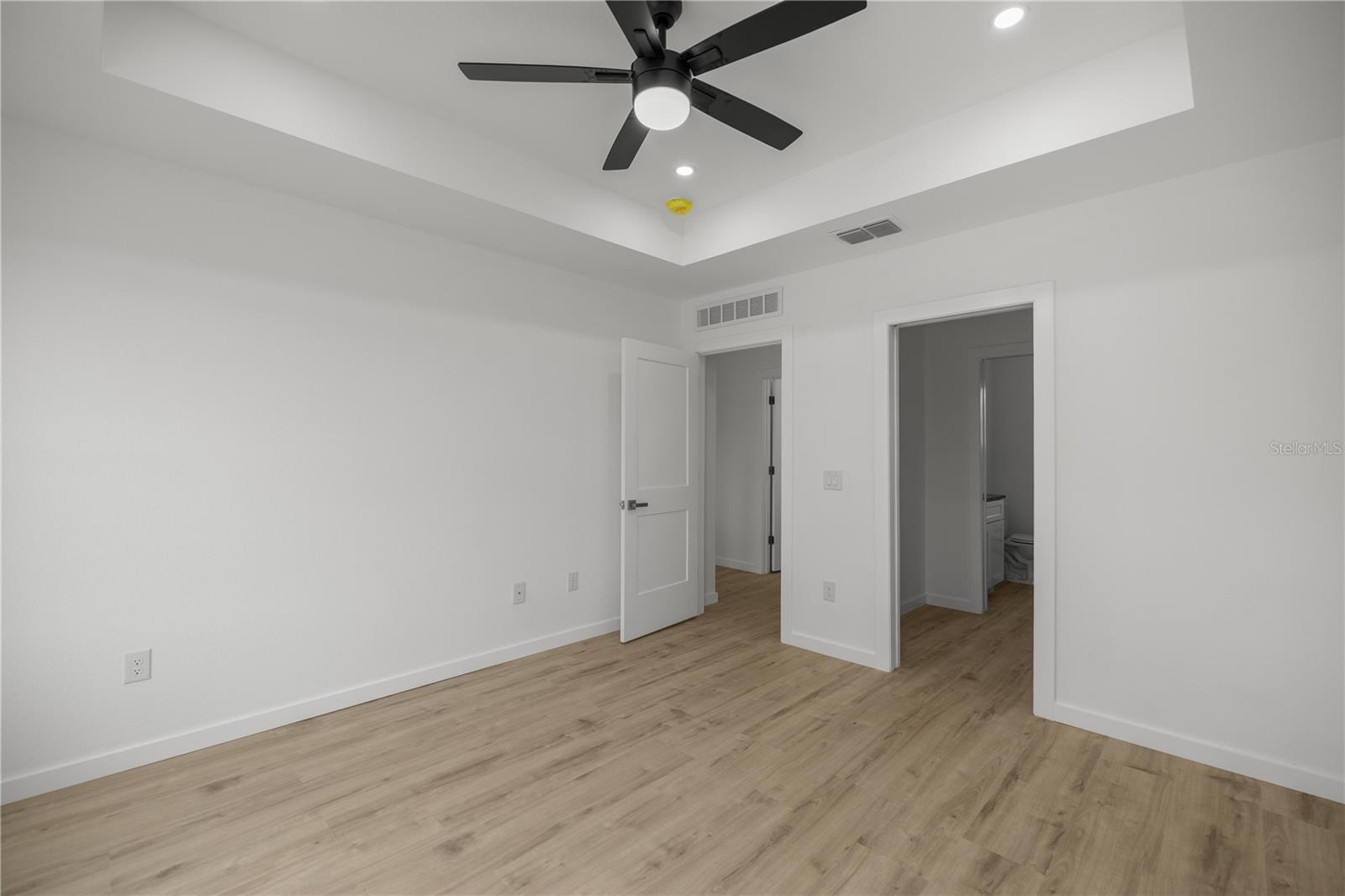 310 SE 6TH ST, WILLISTON, FL — photo 18