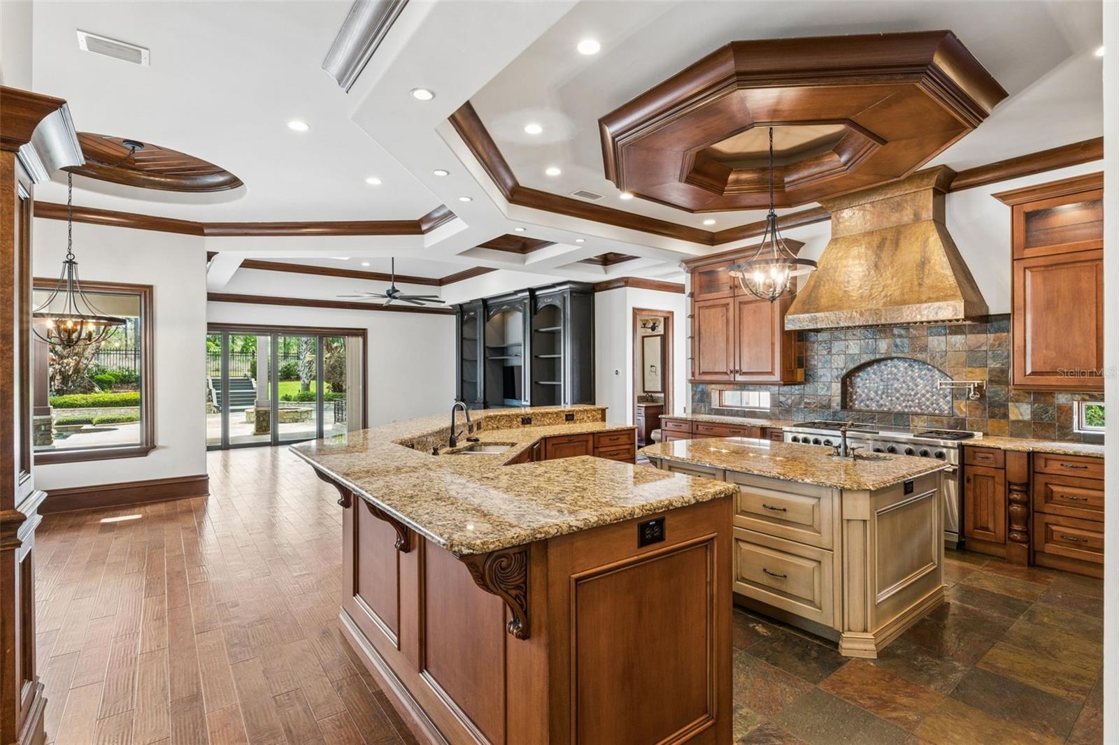 16332 PENDIO DR, BELLA COLLINA, FL — photo 37