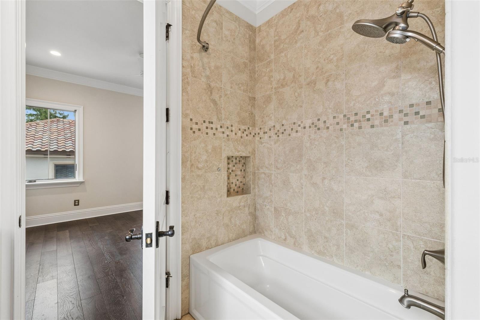 16332 PENDIO DR, BELLA COLLINA, FL — photo 92