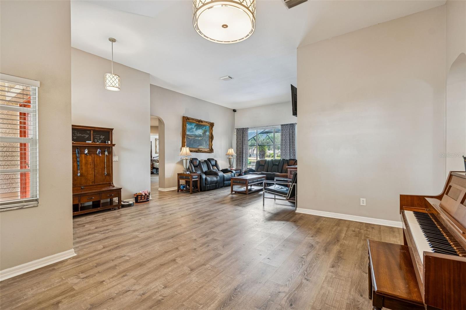 16711 LONGLEAT DR, LUTZ, FL — photo 7