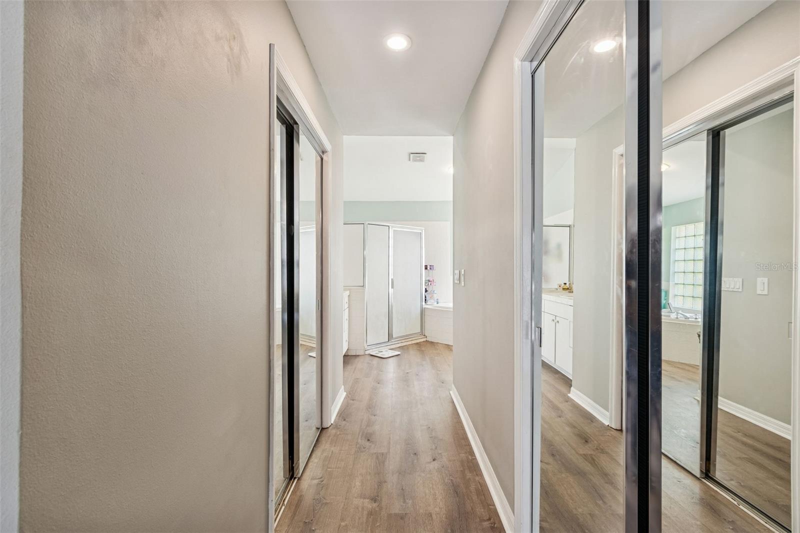 16711 LONGLEAT DR, LUTZ, FL — photo 29