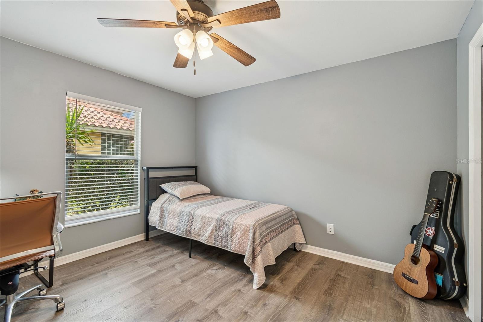 16711 LONGLEAT DR, LUTZ, FL — photo 38