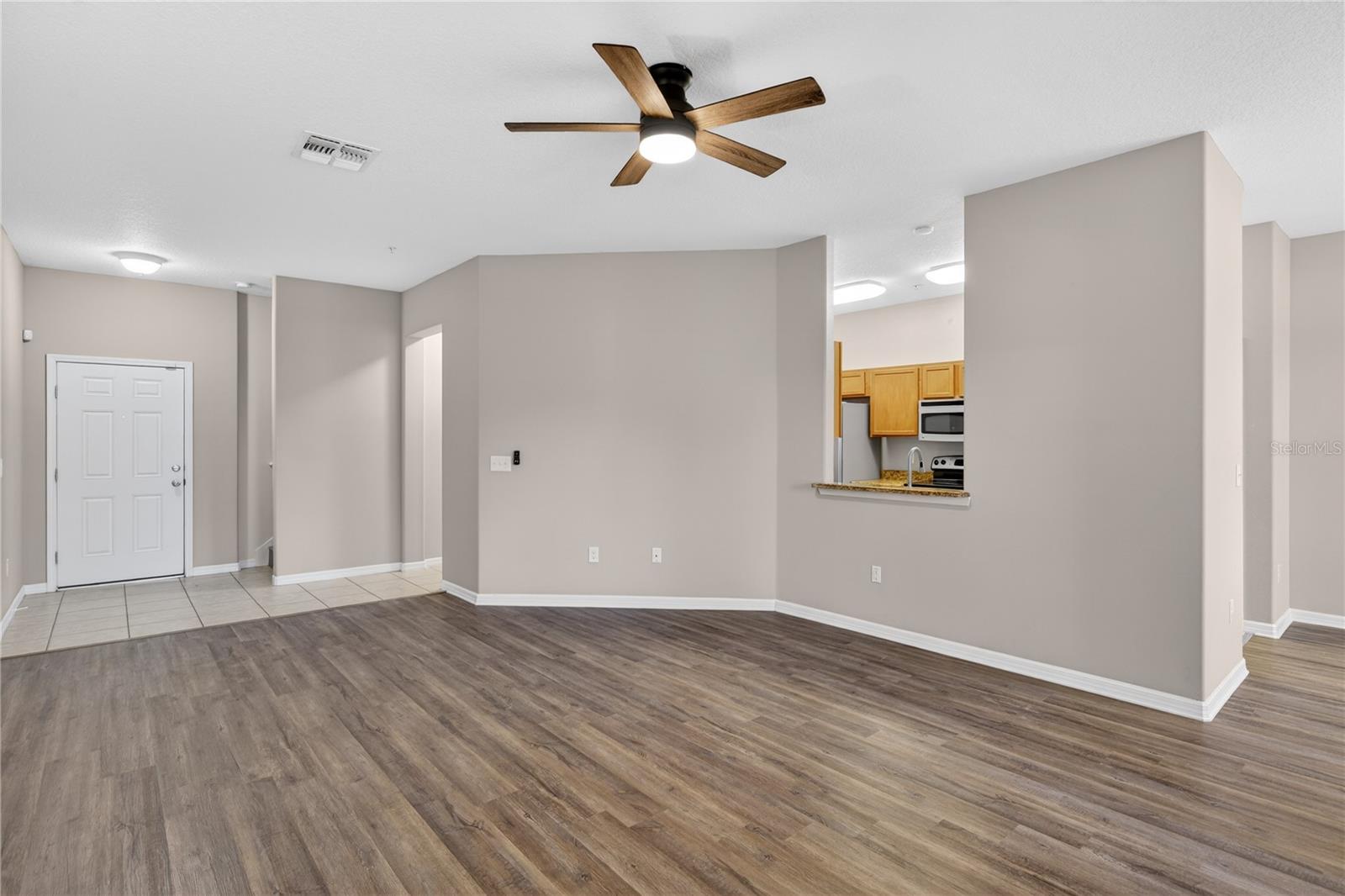 1519 PRIORY CIR, WINTER GARDEN, FL — photo 4