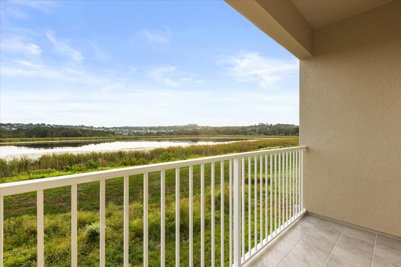 925 LAKEFRONT VILLAGE DR, CLERMONT, FL — photo 5
