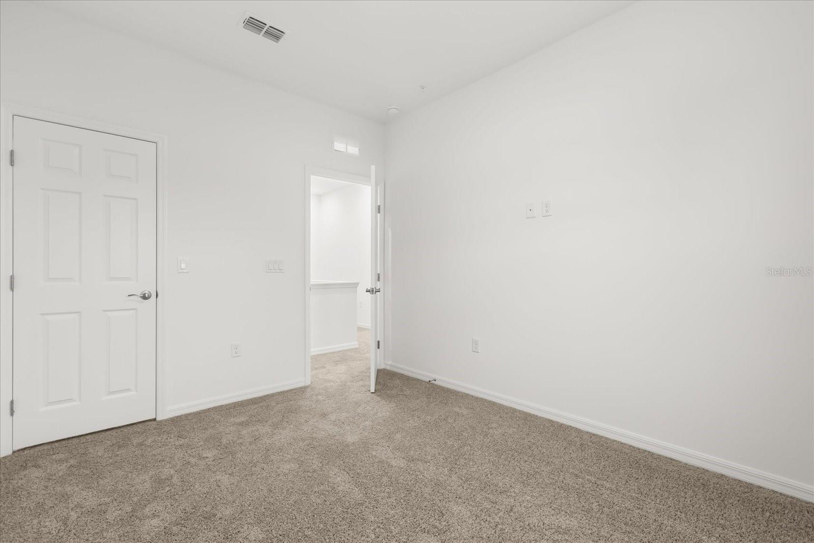 925 LAKEFRONT VILLAGE DR, CLERMONT, FL — photo 30