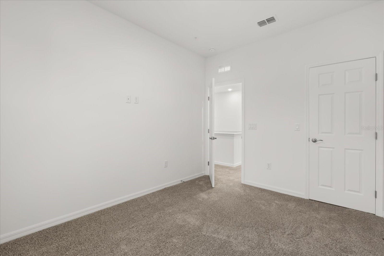 925 LAKEFRONT VILLAGE DR, CLERMONT, FL — photo 35