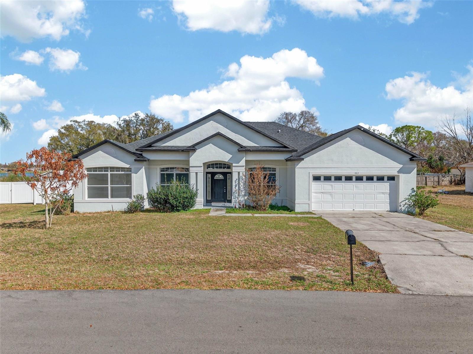 183 LAKE THOMAS, WINTER HAVEN, FL