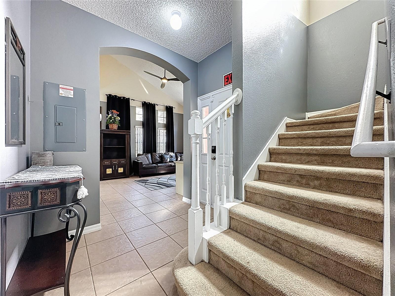8401 CRYSTAL COVE LOOP, KISSIMMEE, FL — photo 10