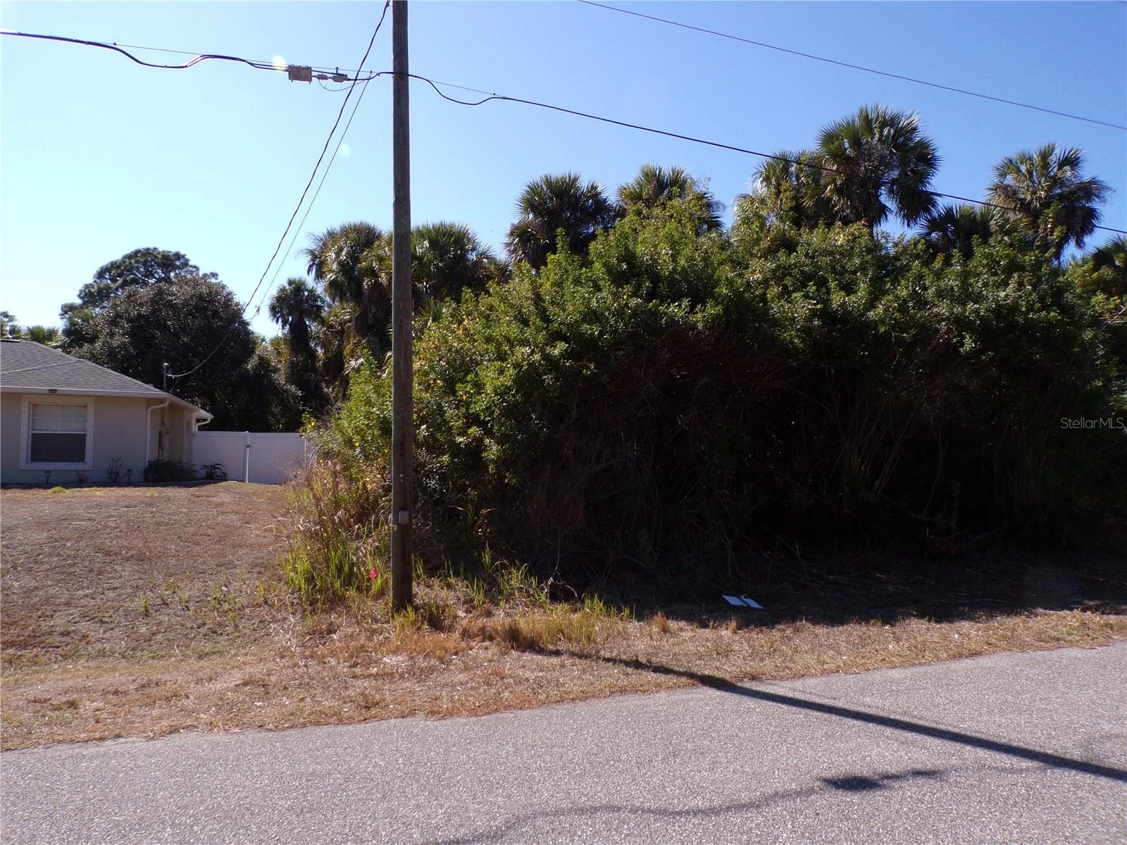 ALBATROS LN, NORTH PORT, FL — photo 2