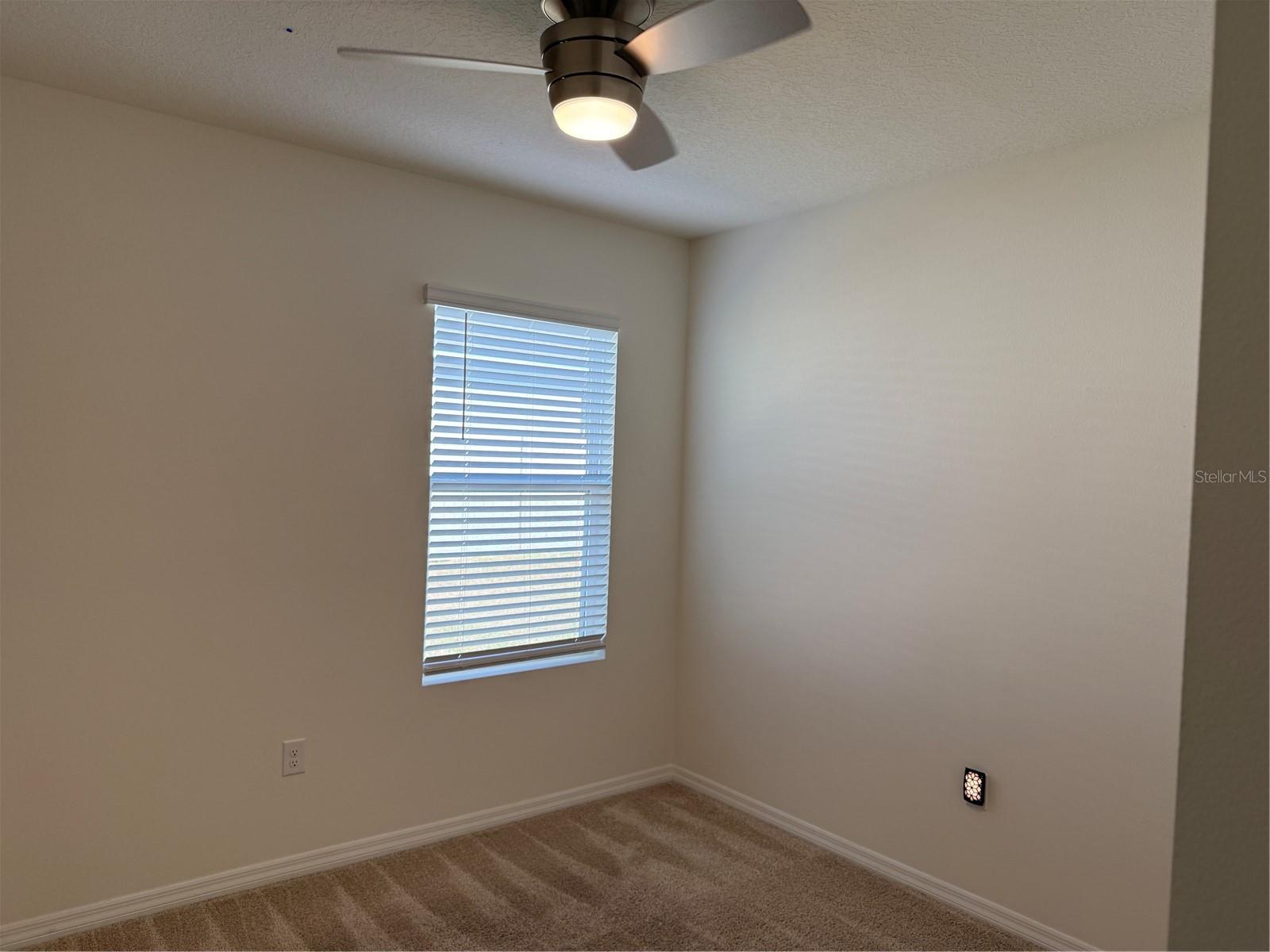 1792 HENIN CIR, TAVARES, FL — photo 11