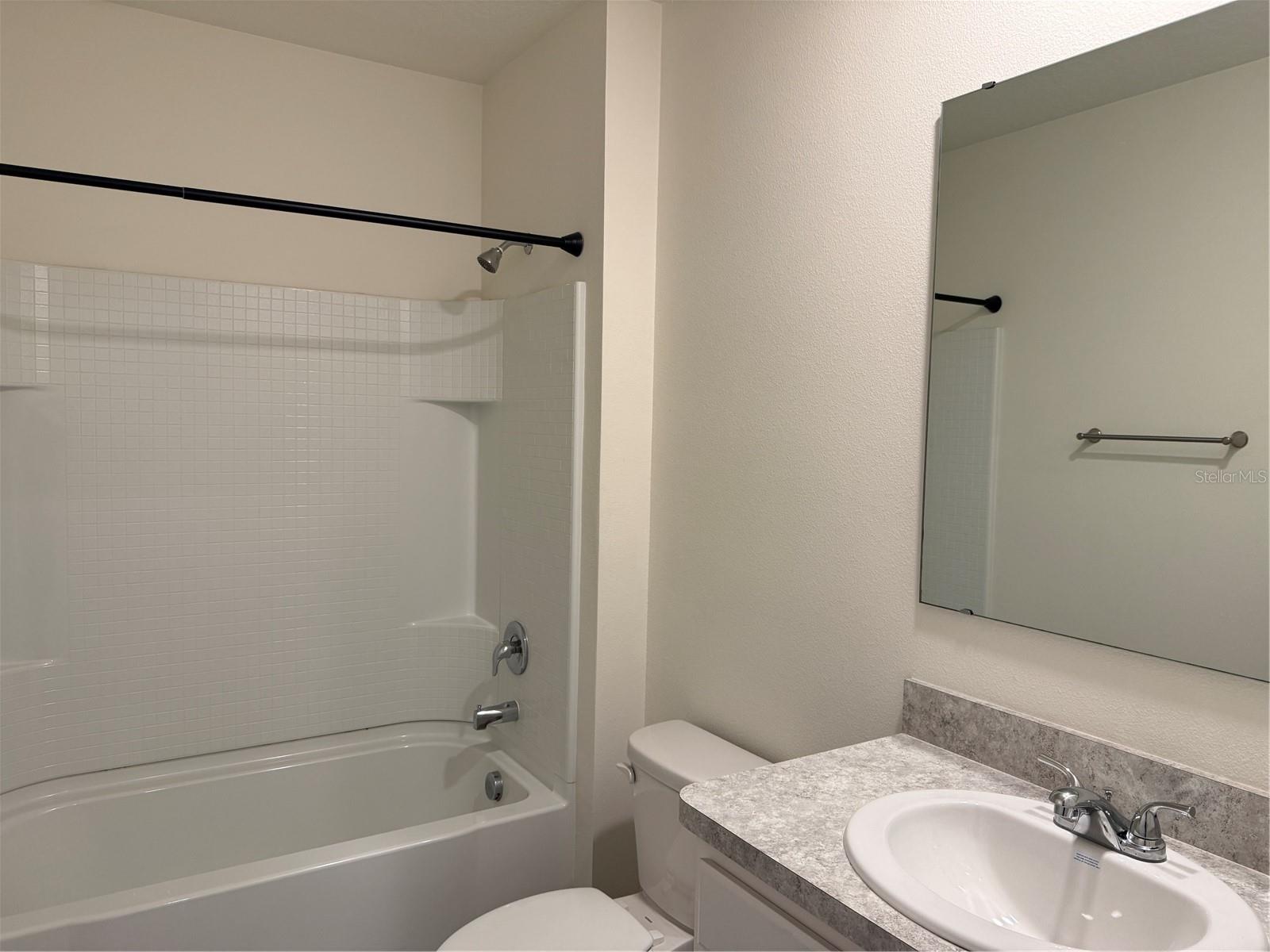 1792 HENIN CIR, TAVARES, FL — photo 14