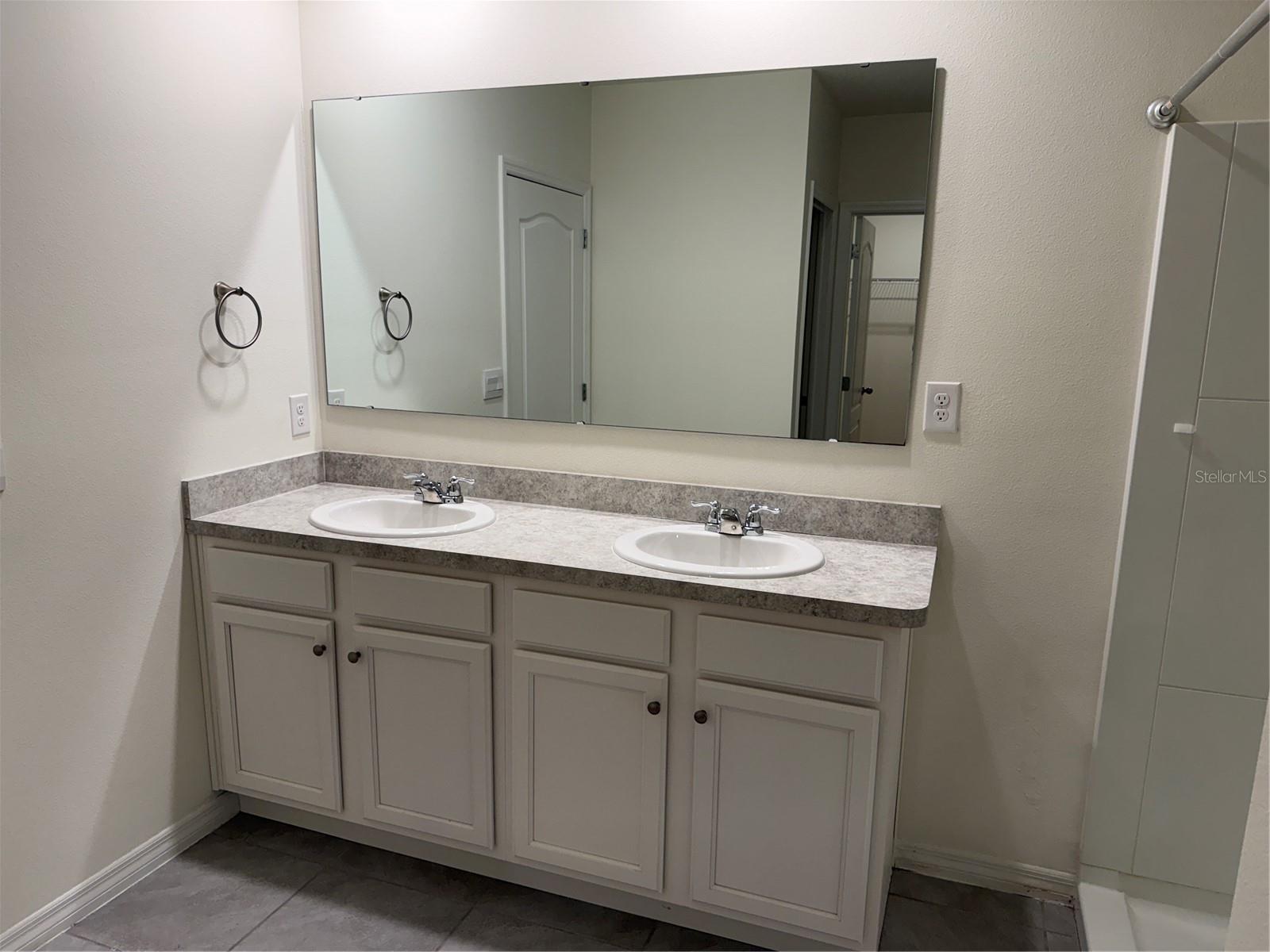 1792 HENIN CIR, TAVARES, FL — photo 46