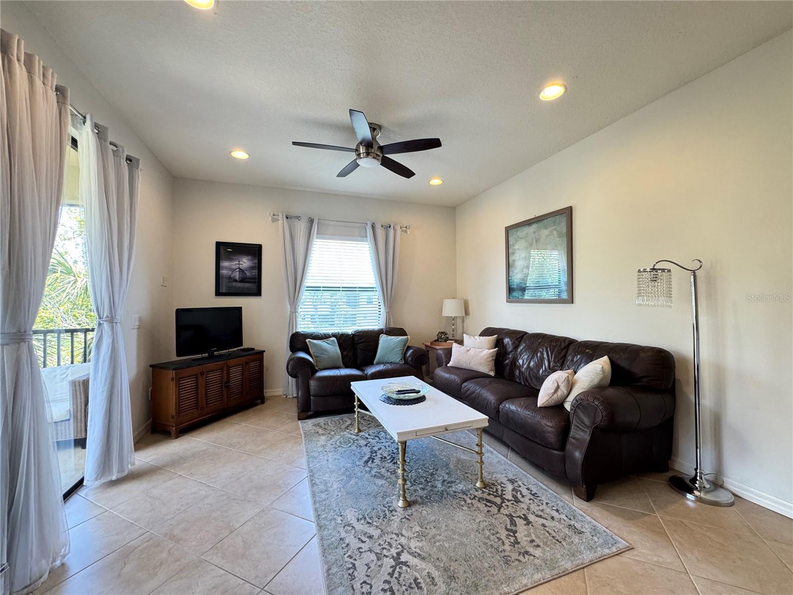 4196 OVERTURE CIR #4196, BRADENTON, FL — photo 8