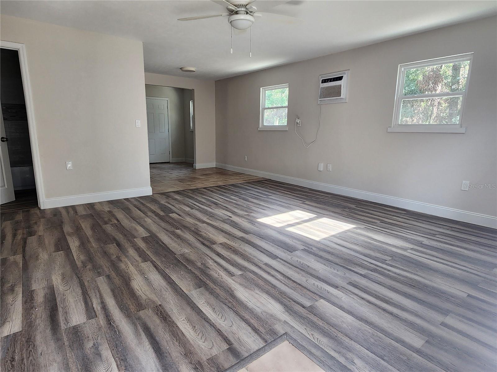 8150 SW 80TH TRL, TRENTON, FL — photo 3