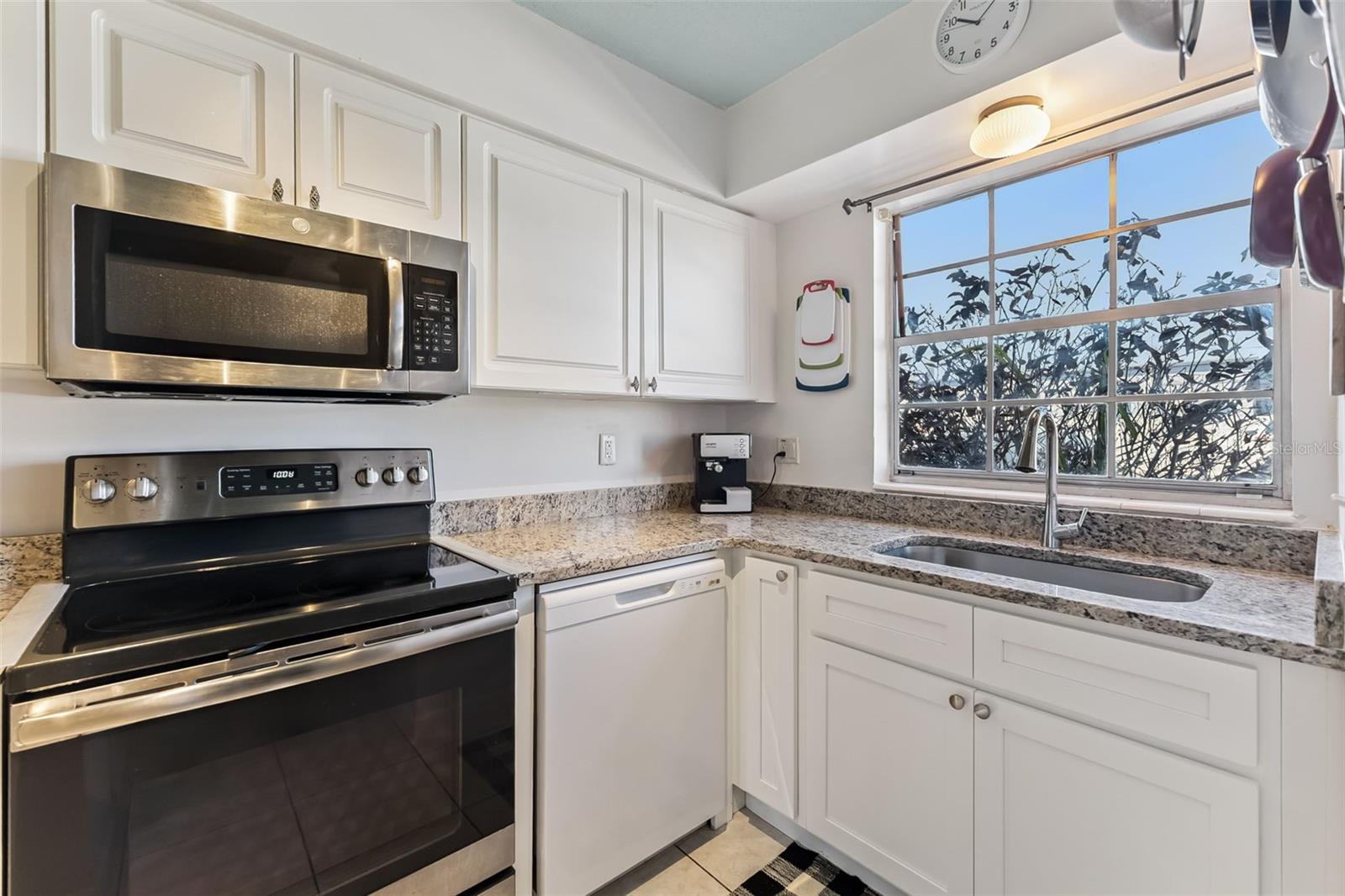 2200 S PALMETTO AVE #F020, SOUTH DAYTONA, FL — photo 11