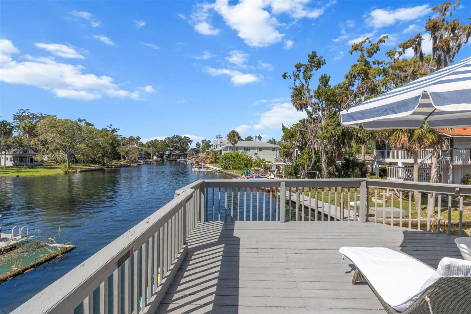 7305 TROPICAL DR, WEEKI WACHEE, FL — photo 36
