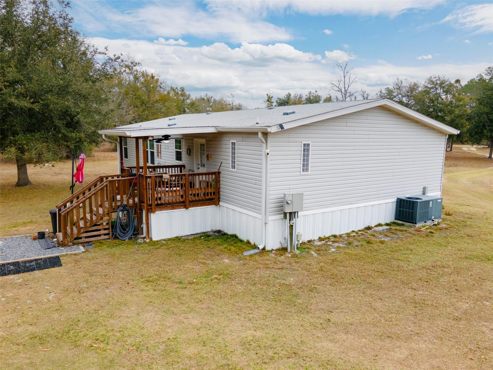 5431 163RD PATH, LIVE OAK, FL — photo 3