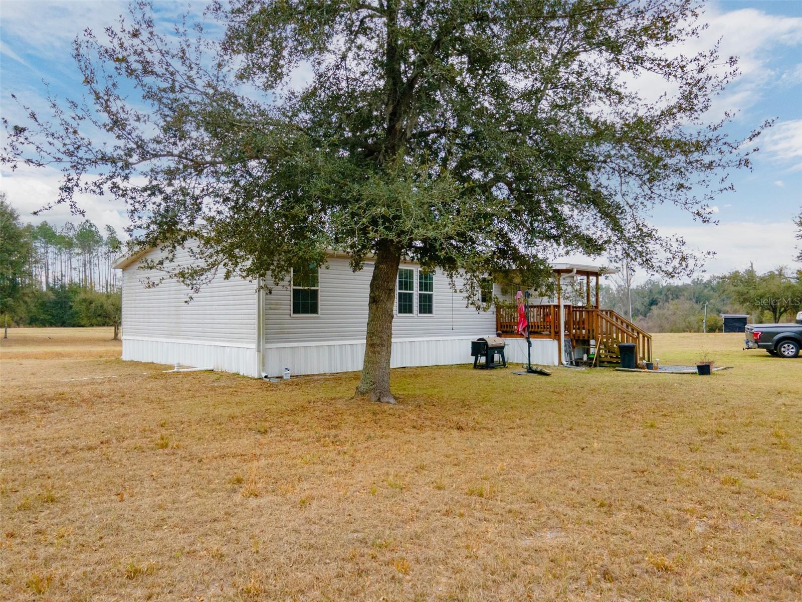 5431 163RD PATH, LIVE OAK, FL — photo 5