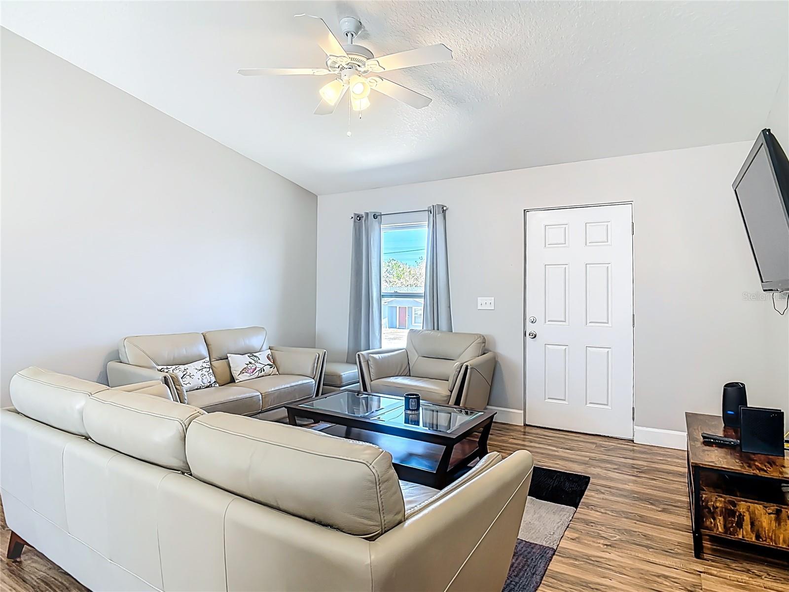 640 CHESTNUT AVE, ORANGE CITY, FL — photo 10