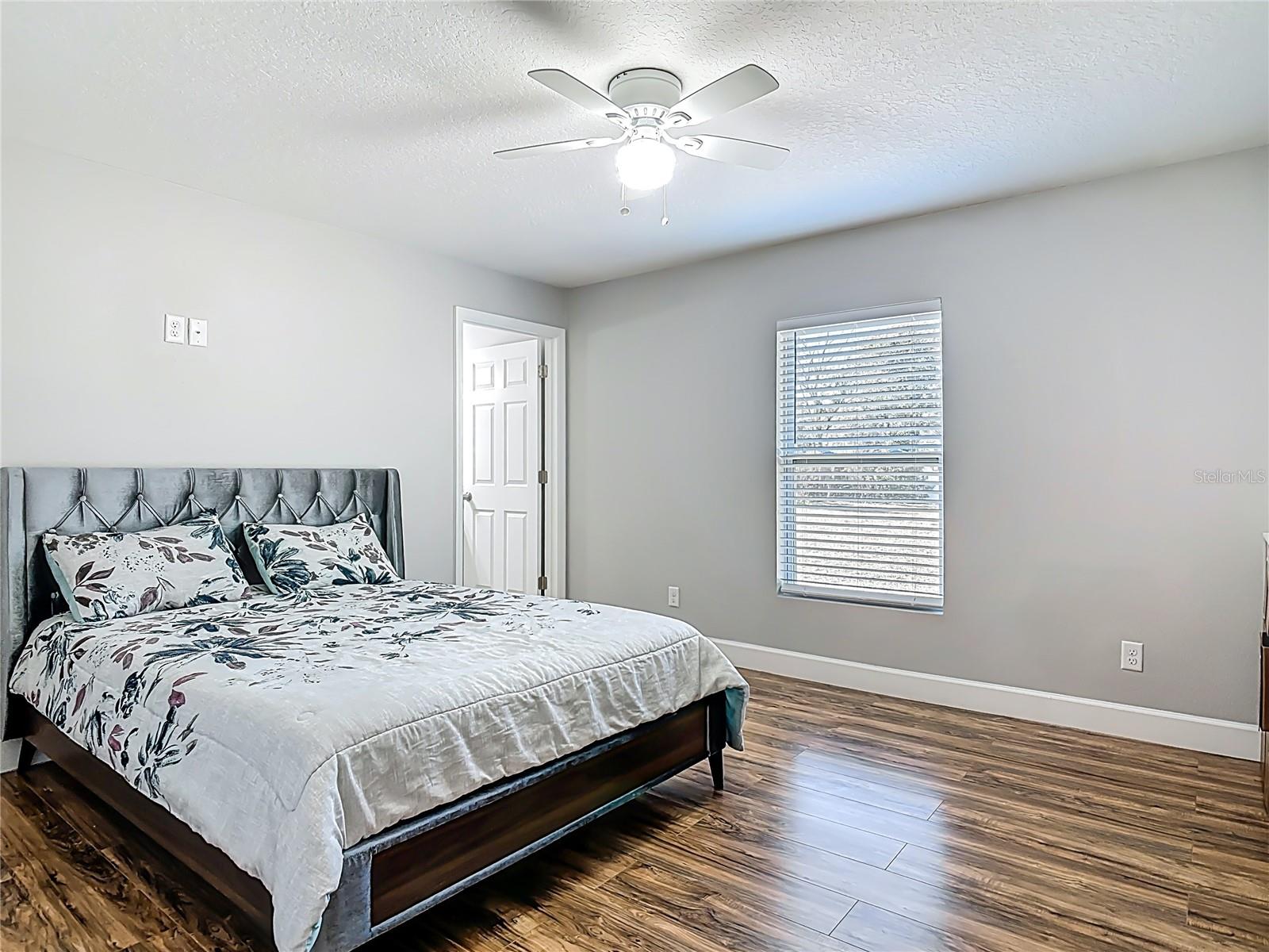 640 CHESTNUT AVE, ORANGE CITY, FL — photo 30