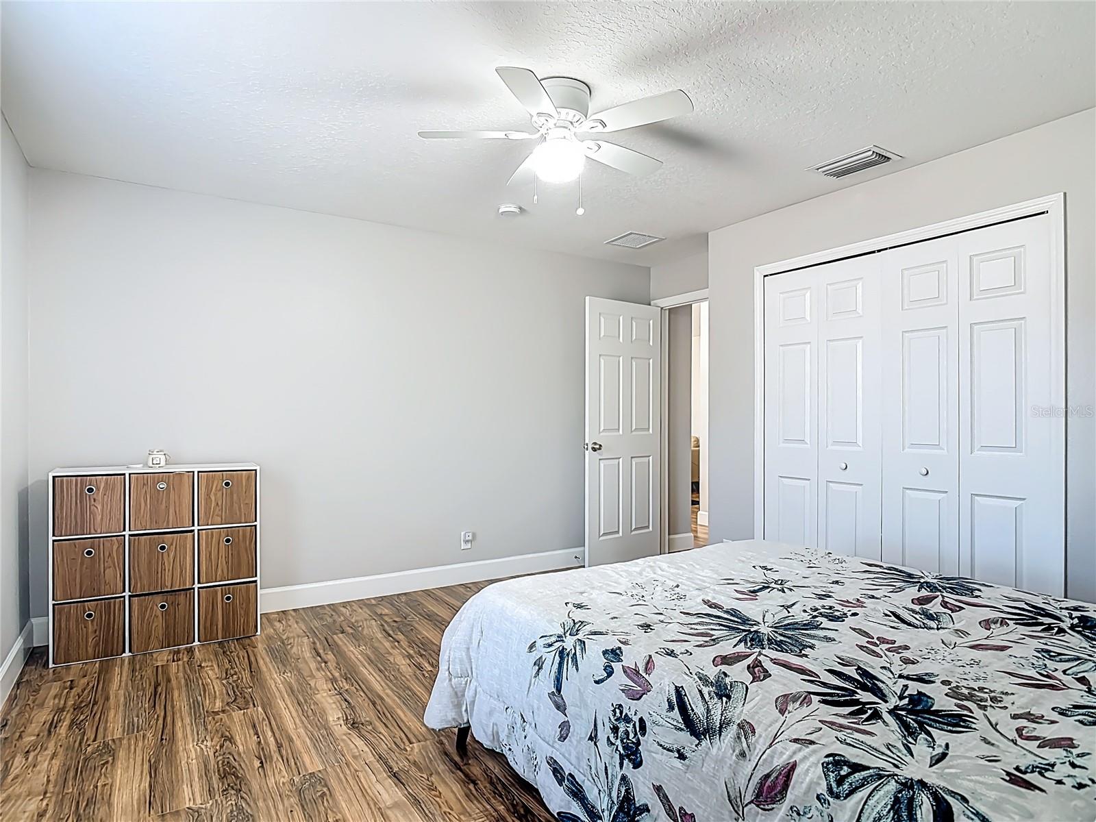 640 CHESTNUT AVE, ORANGE CITY, FL — photo 32