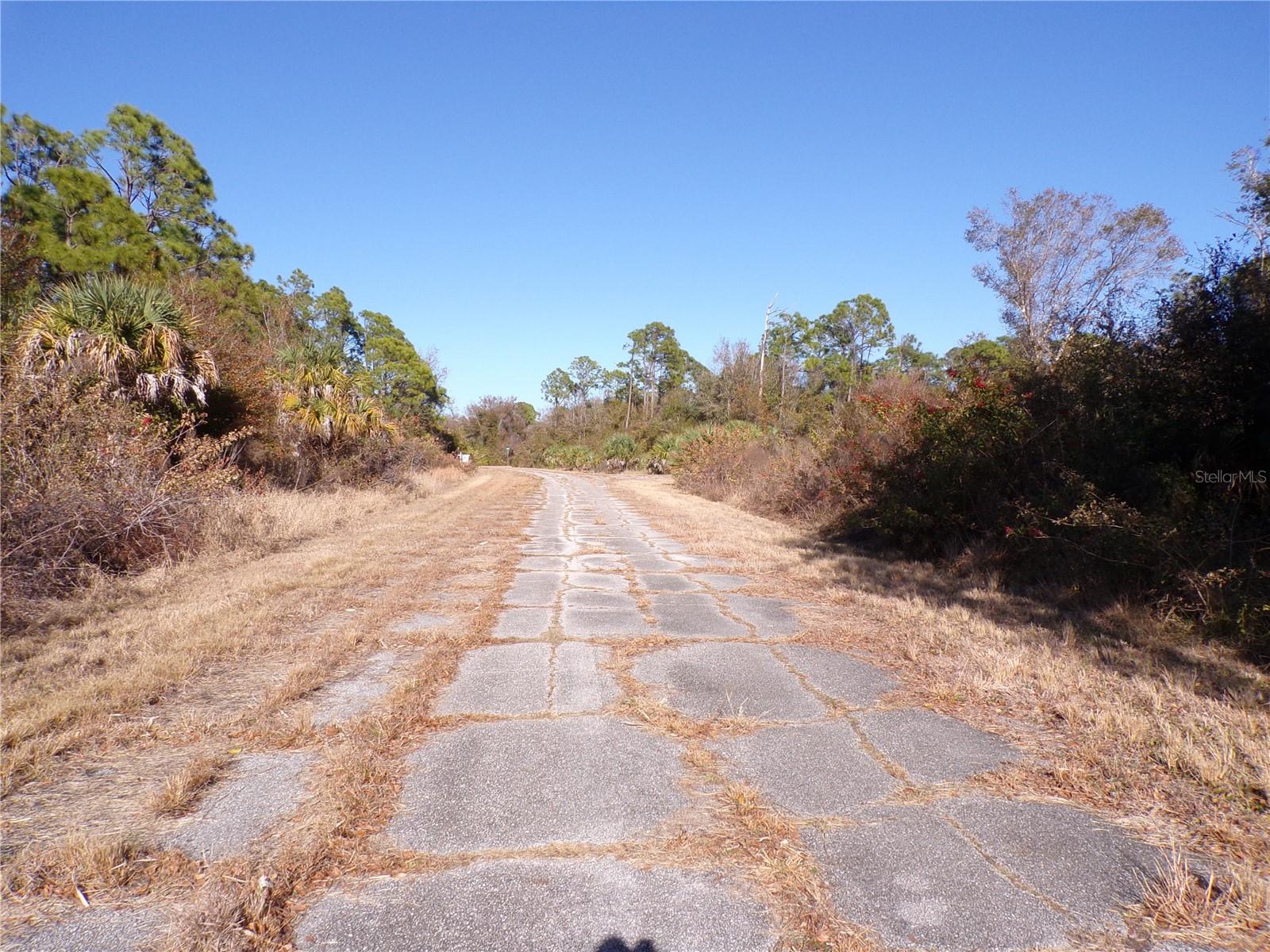 HASTINGS ST, NORTH PORT, FL — photo 12