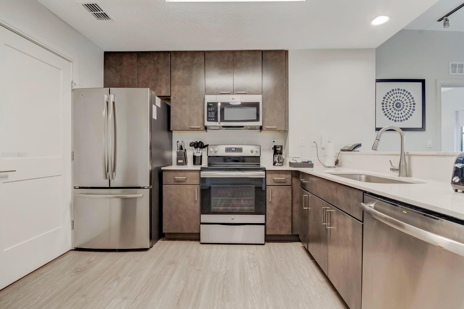 14501 GROVE RESORT AVE #3706, WINTER GARDEN, FL — photo 4
