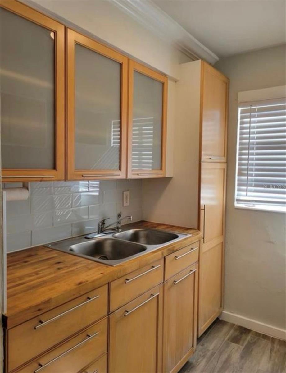 330 20TH AVE S, ST PETERSBURG, FL — photo 4