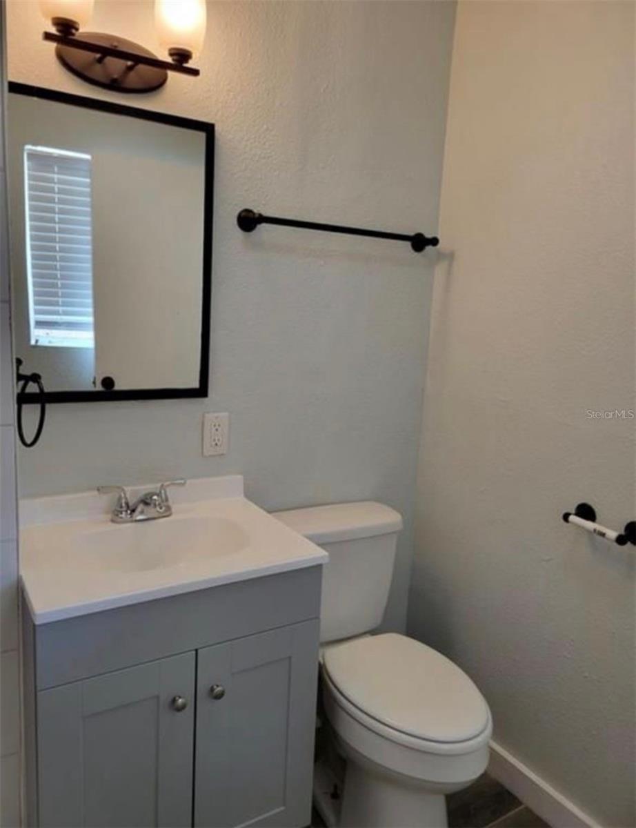 330 20TH AVE S, ST PETERSBURG, FL — photo 8
