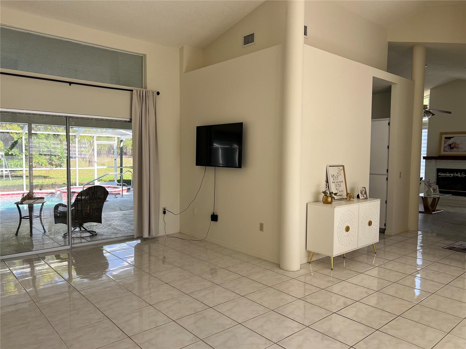 14189 CORNEWALL LN, SPRING HILL, FL — photo 7
