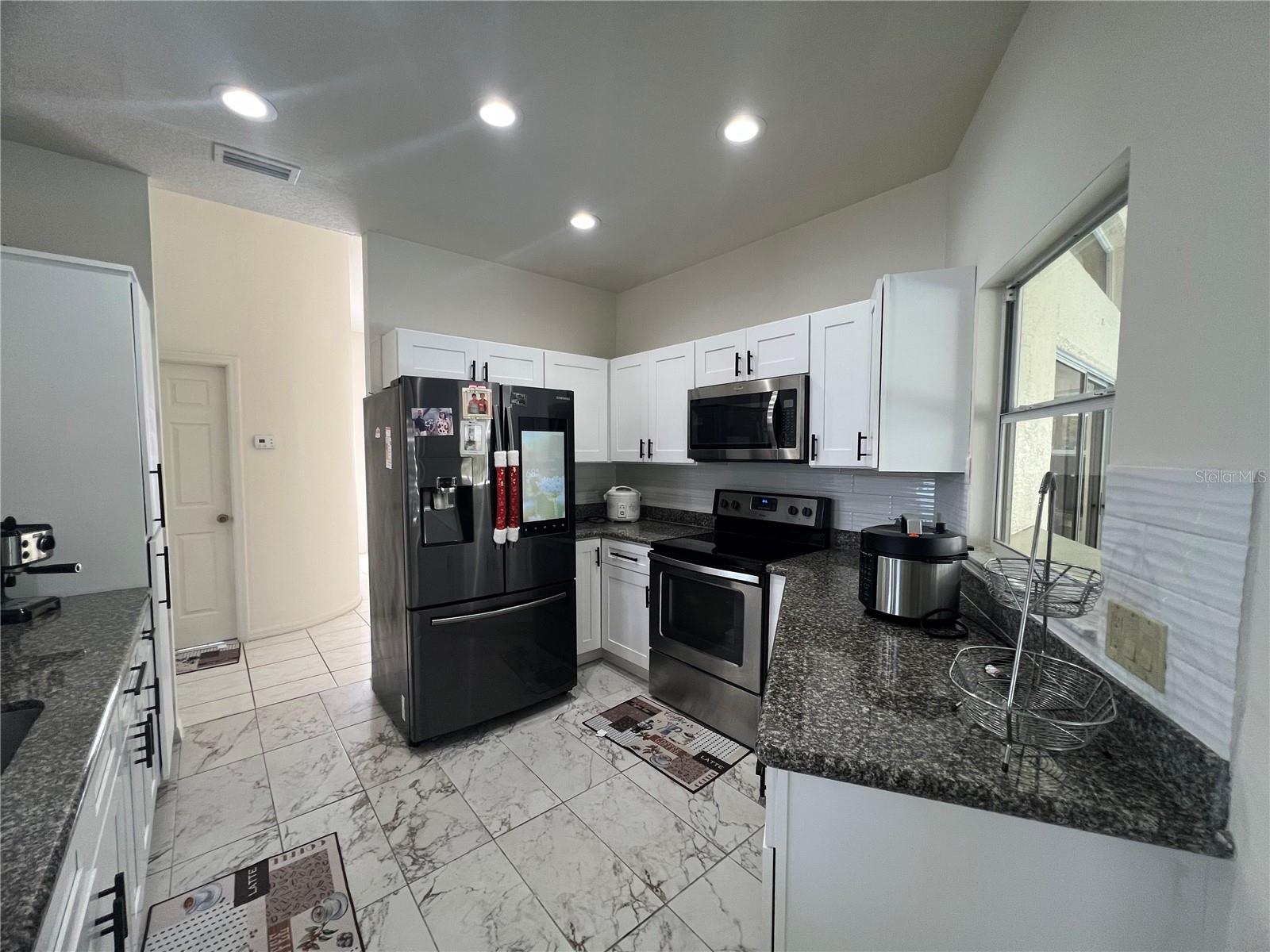 14189 CORNEWALL LN, SPRING HILL, FL — photo 15