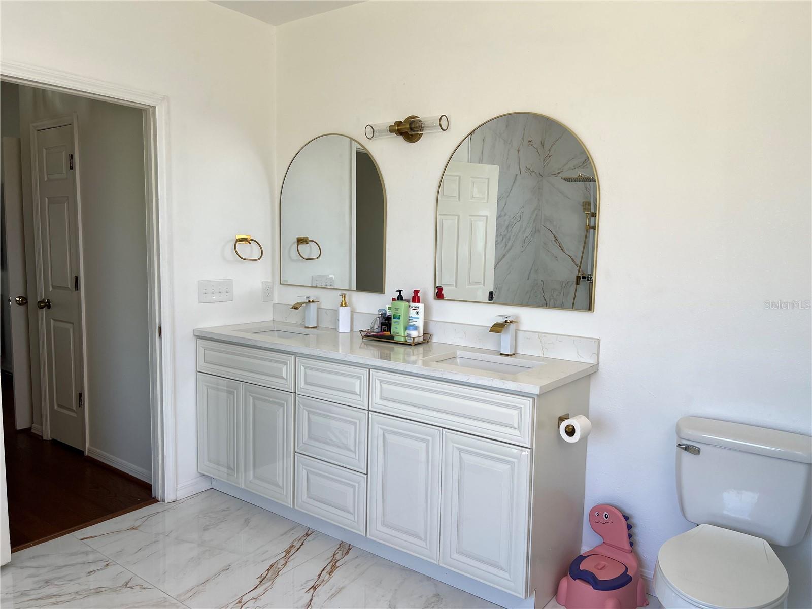 14189 CORNEWALL LN, SPRING HILL, FL — photo 21
