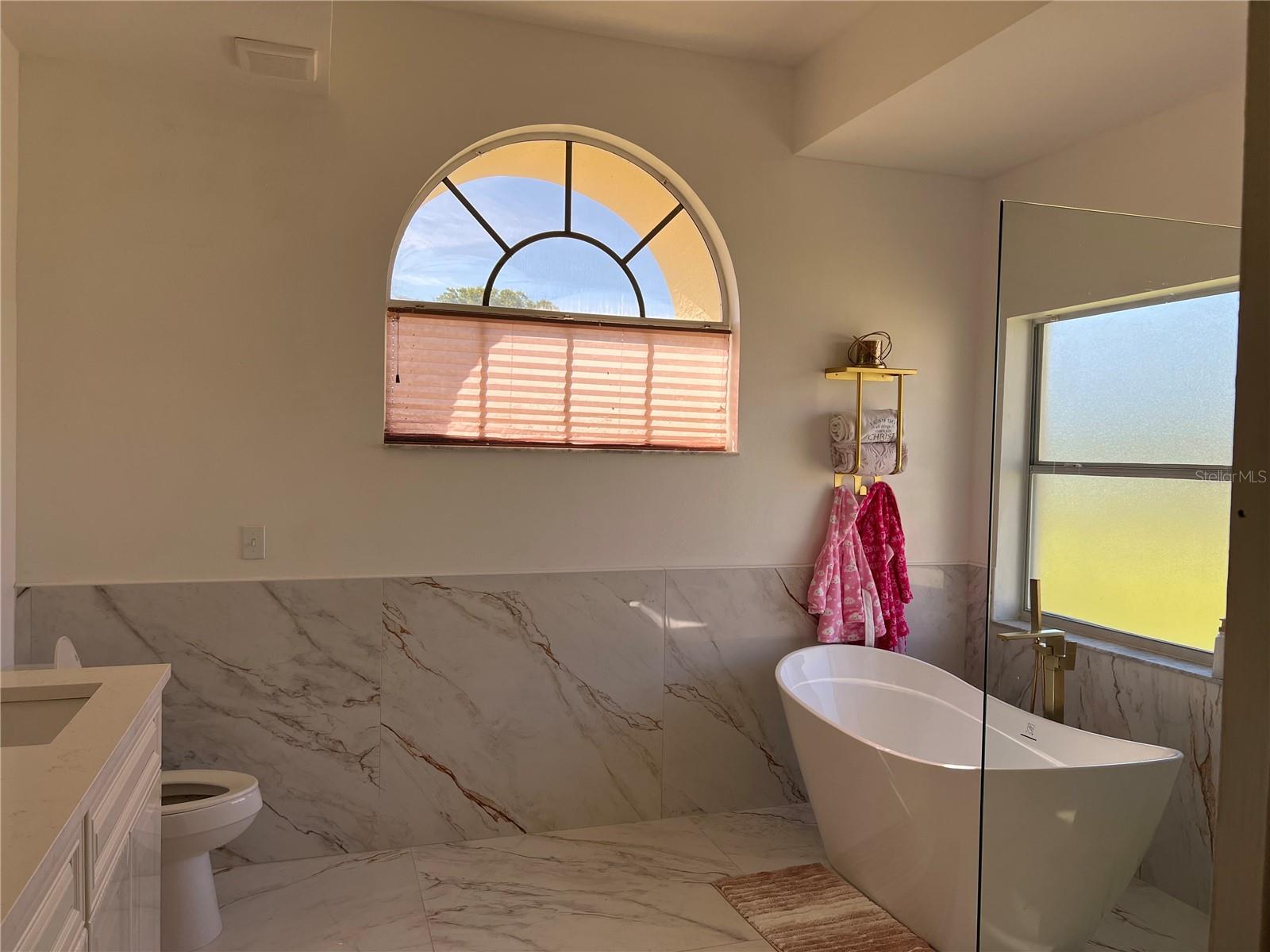 14189 CORNEWALL LN, SPRING HILL, FL — photo 22