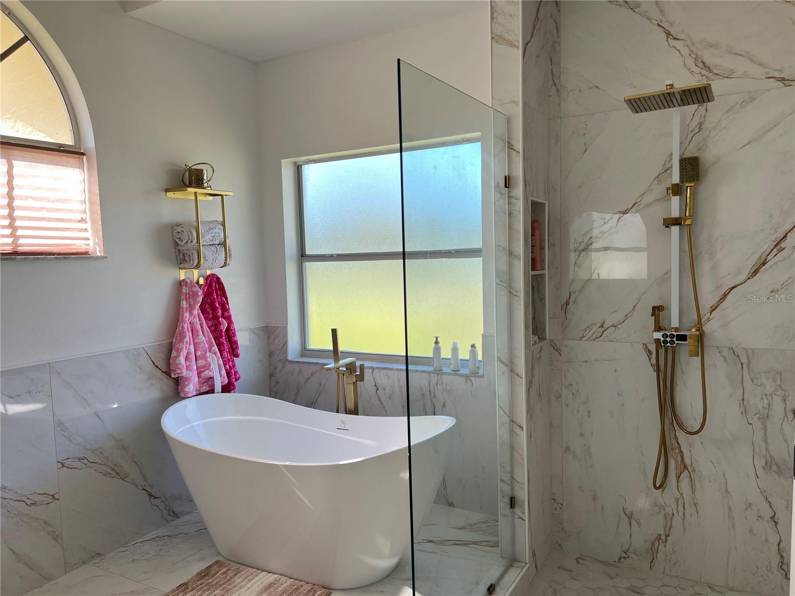 14189 CORNEWALL LN, SPRING HILL, FL — photo 23