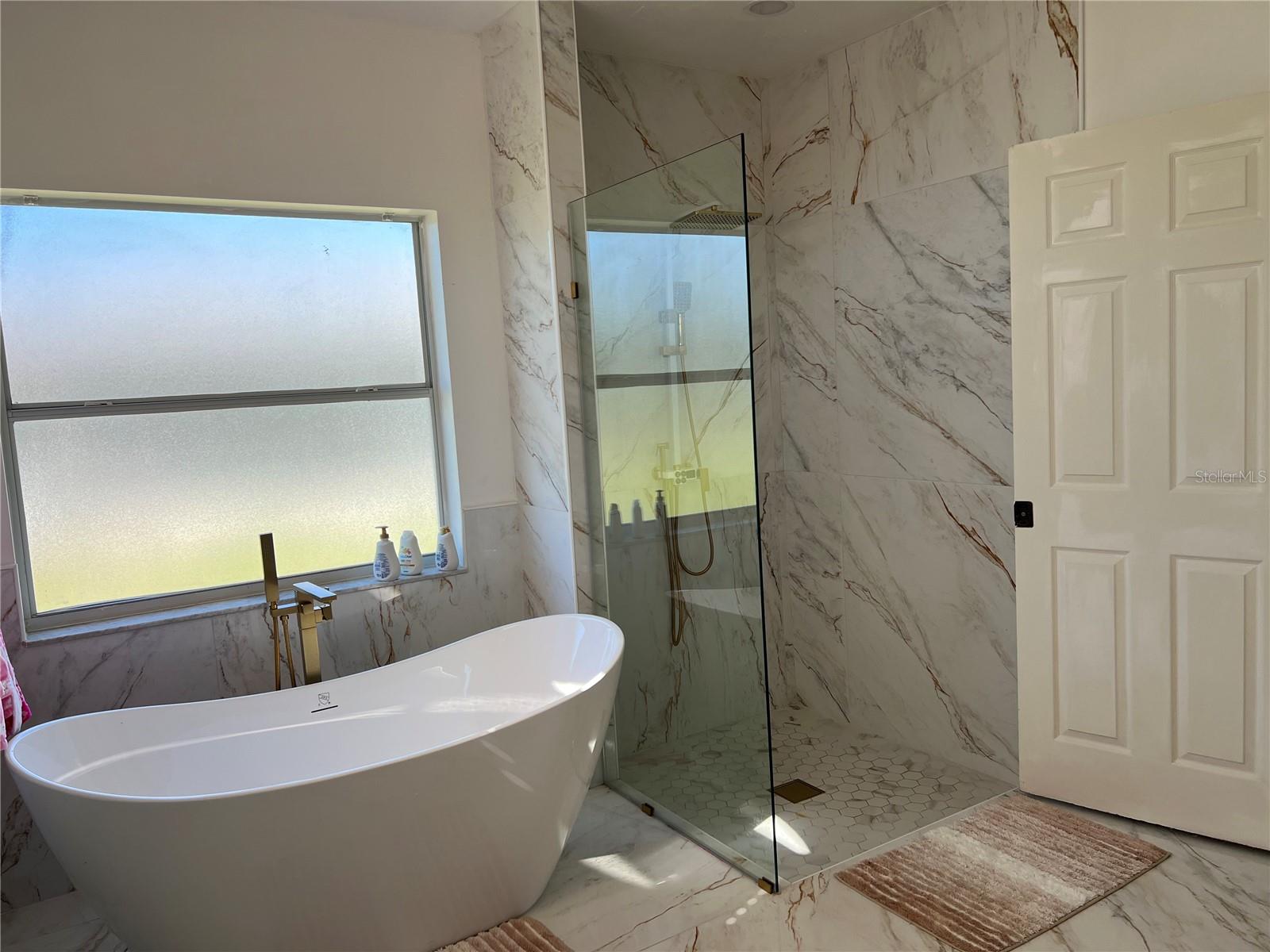 14189 CORNEWALL LN, SPRING HILL, FL — photo 24